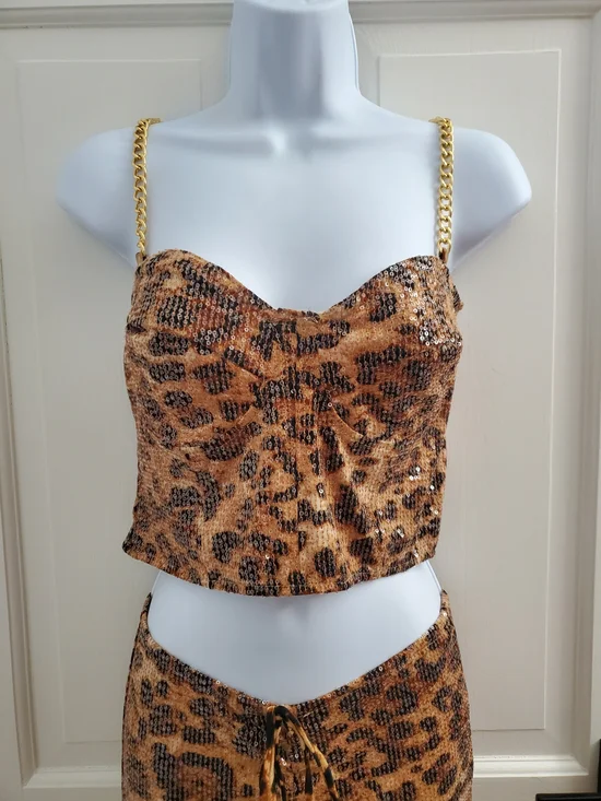Leopard Print Flare-Leg Pants And Halter Top Set. NWT - Picture 2 of 7